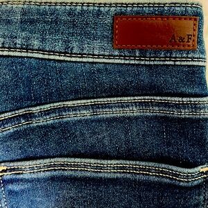 Abercrombie &Fitch high rise jean leggings